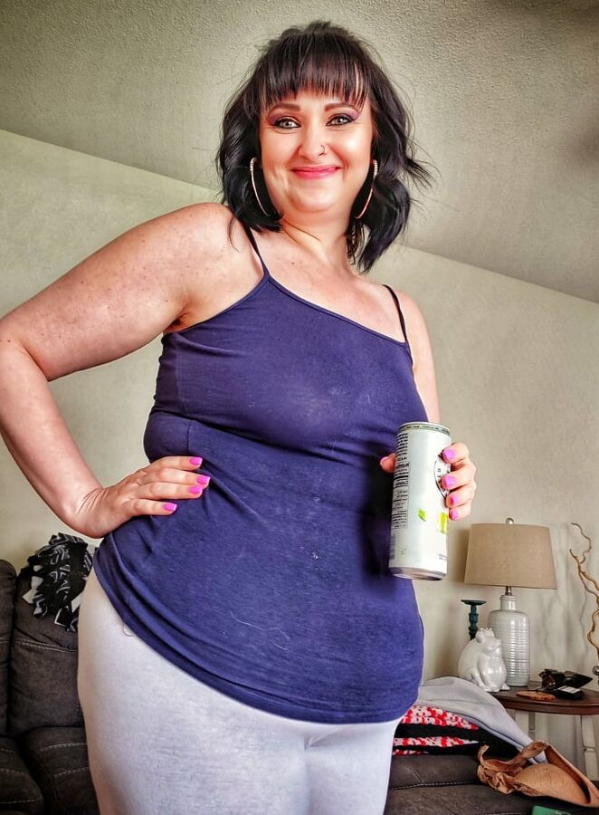 Cellulite mom