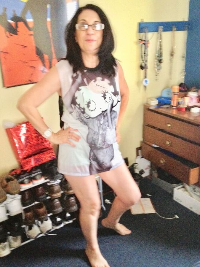Cuckold Chat Girl (Castle)