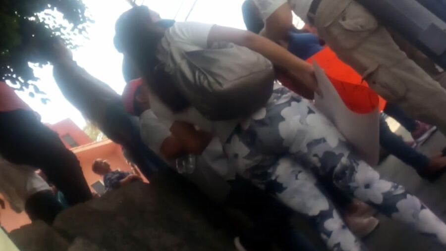 CULOTE ESPOSA JOVEN CALLE