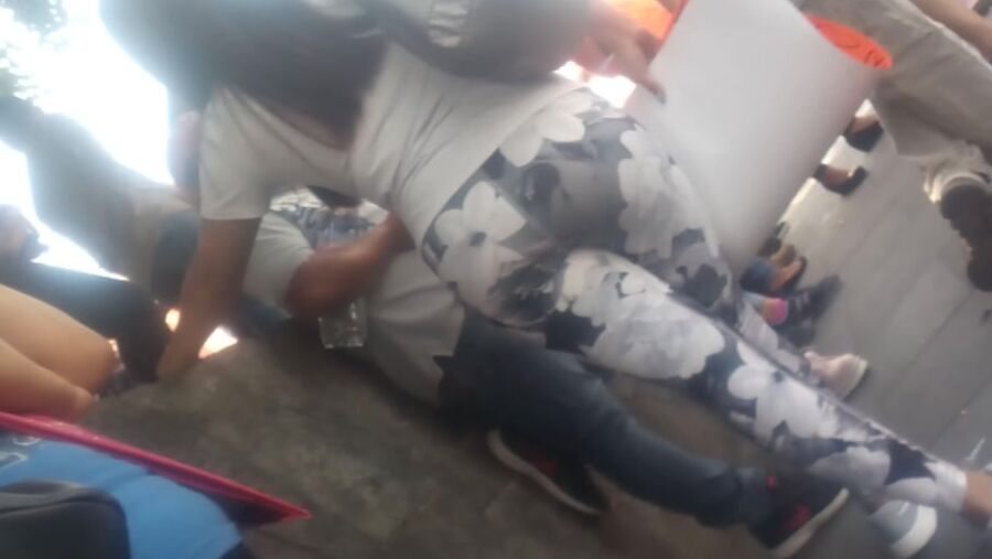 CULOTE ESPOSA JOVEN CALLE