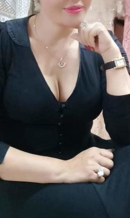 Big tits, Thai mother