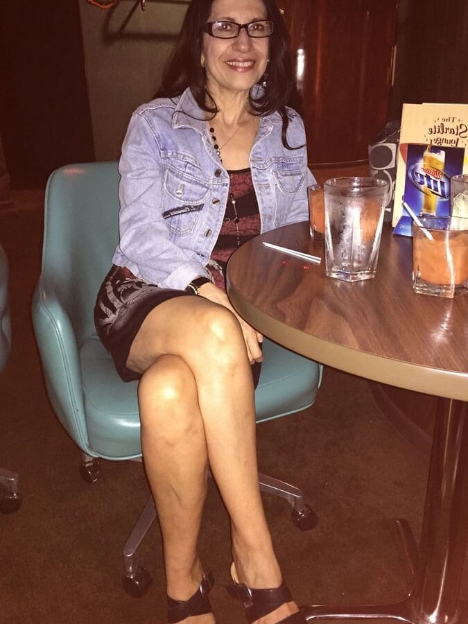 Cuckold Chat Girl (Castle)