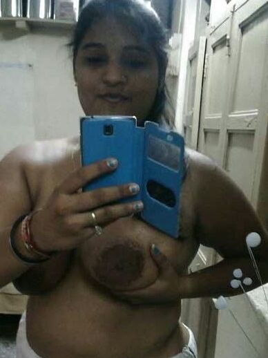IN SUPER AUNTY