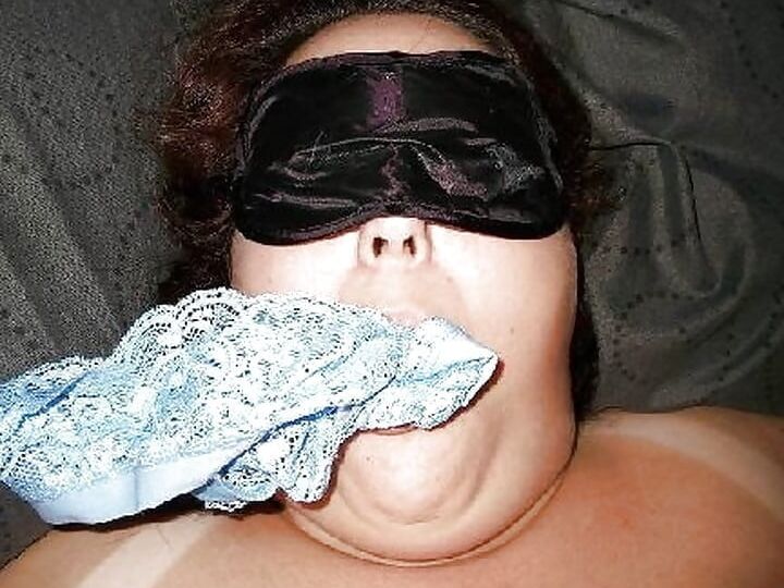Fat sow Marie wants to be humiliated