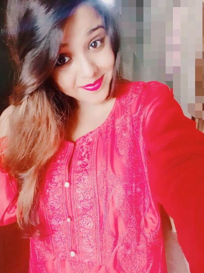 slut selfies desi