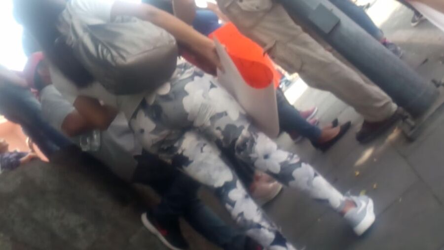CULOTE ESPOSA JOVEN CALLE