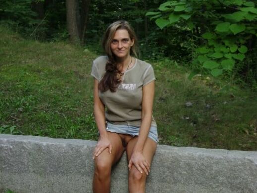 Brunette MIlf