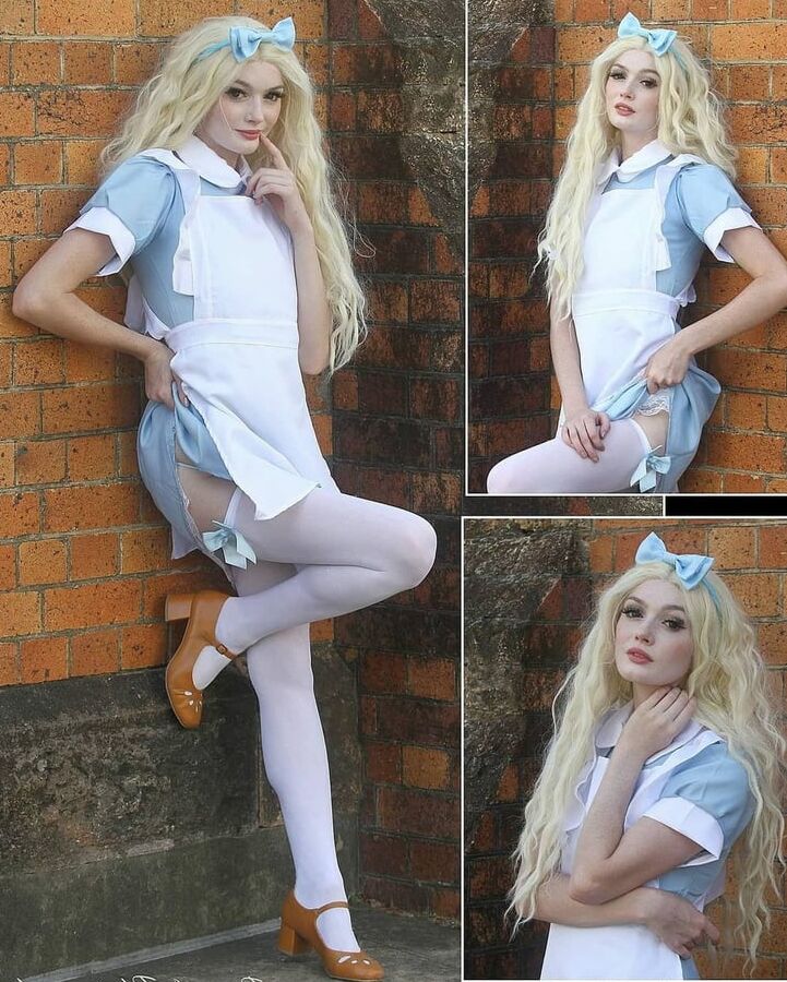 Hot Model Annaliese