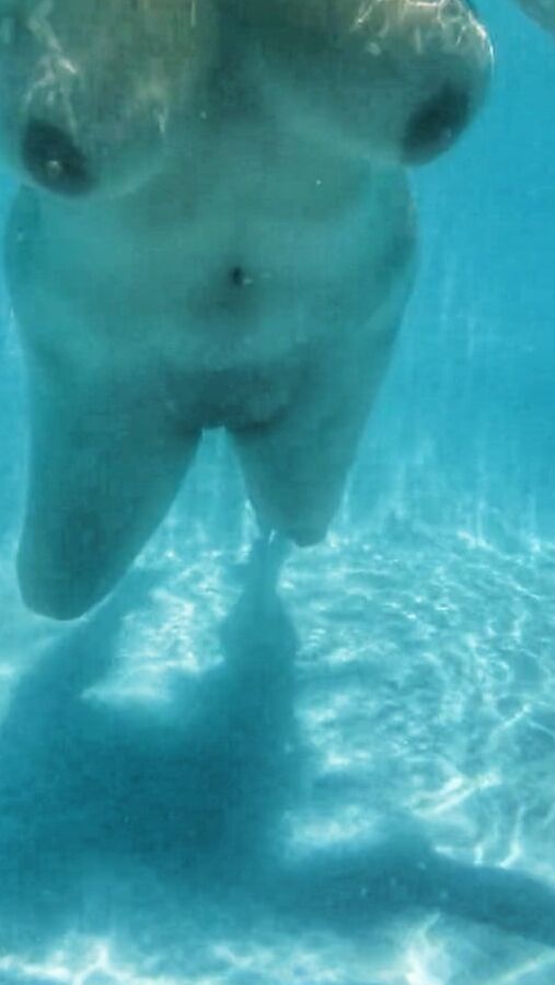 Swimming Costa Rica