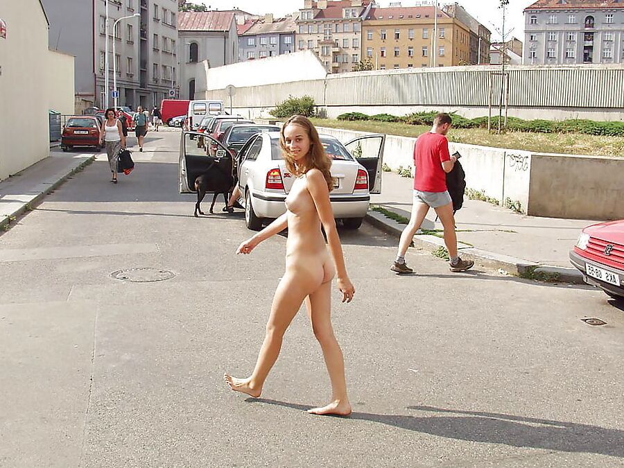 Flashing In Public