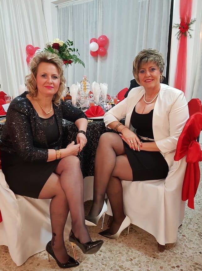A mature sexy dressed