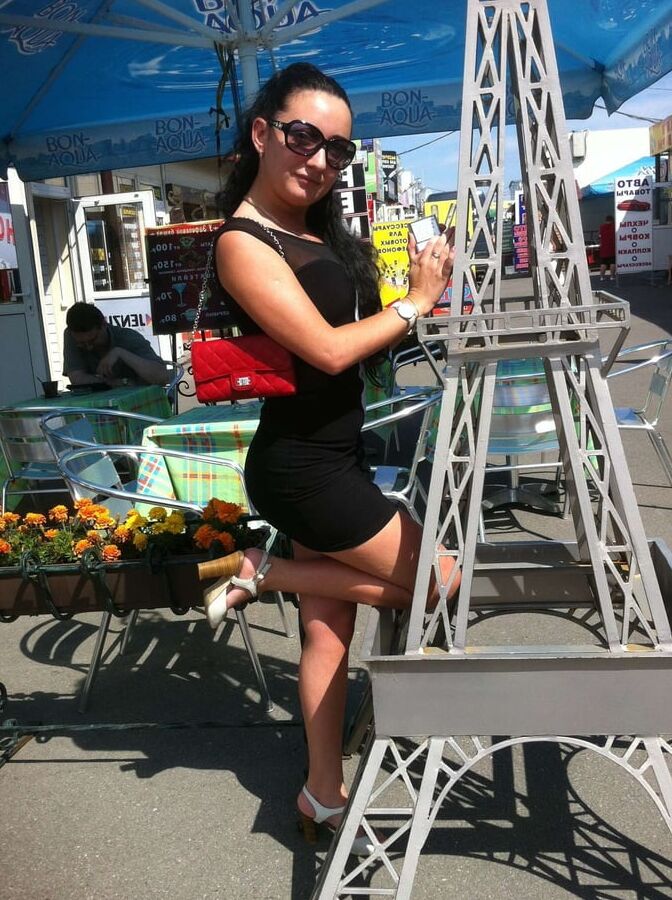 slender sexy bitch Valeria