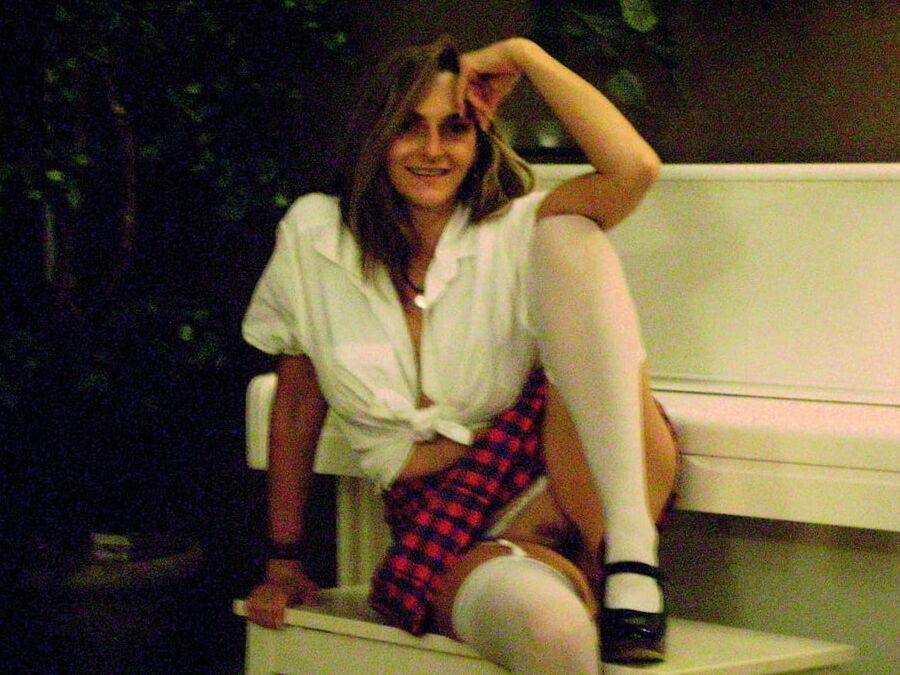 Brunette MIlf