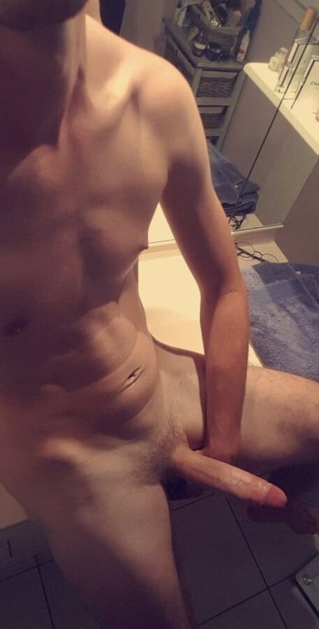 A precisar que me chupem....