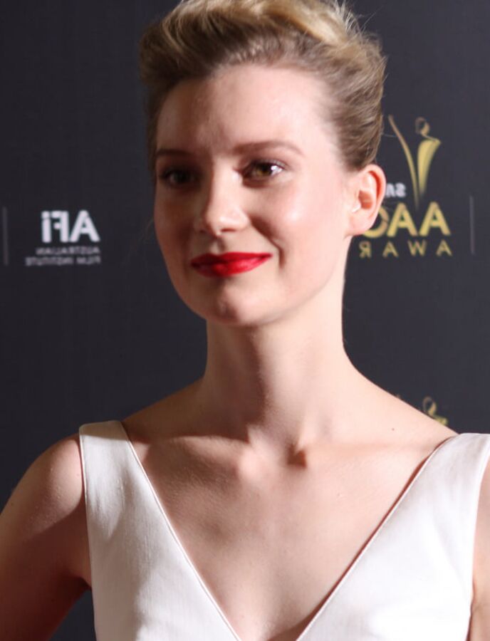 Mia Wasikowska