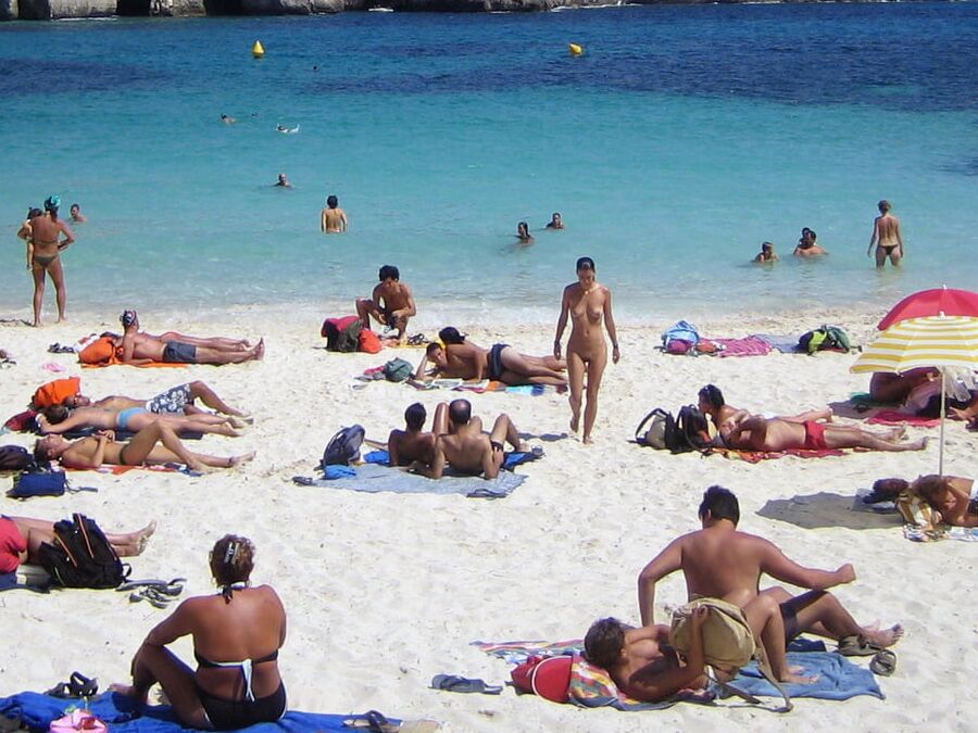 Various Beach CMNF Sluts