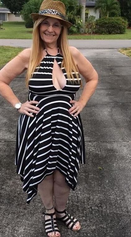 Brafree mom