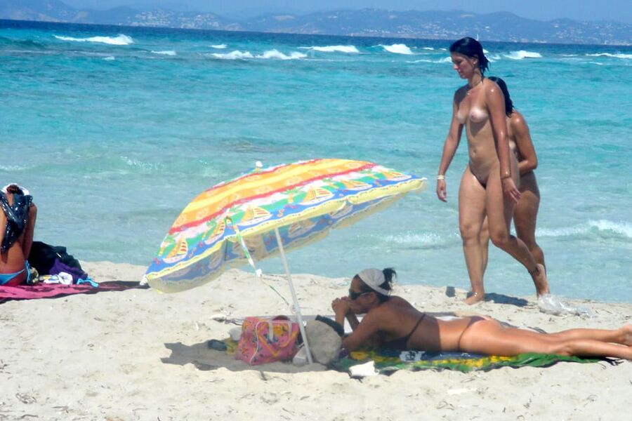 Various Beach CMNF Sluts