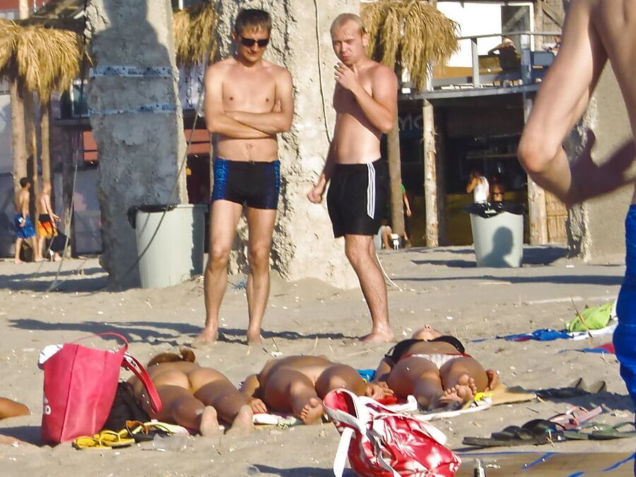 Various Beach CMNF Sluts