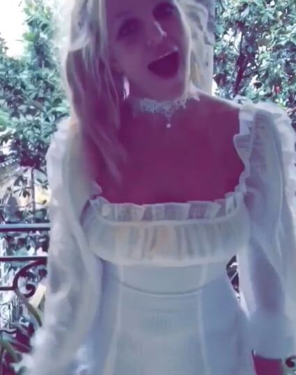 britney spears social media