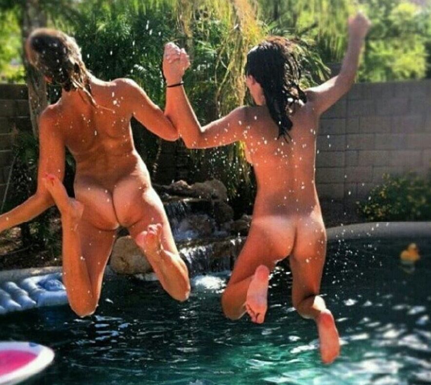 Gotta love those silly girls