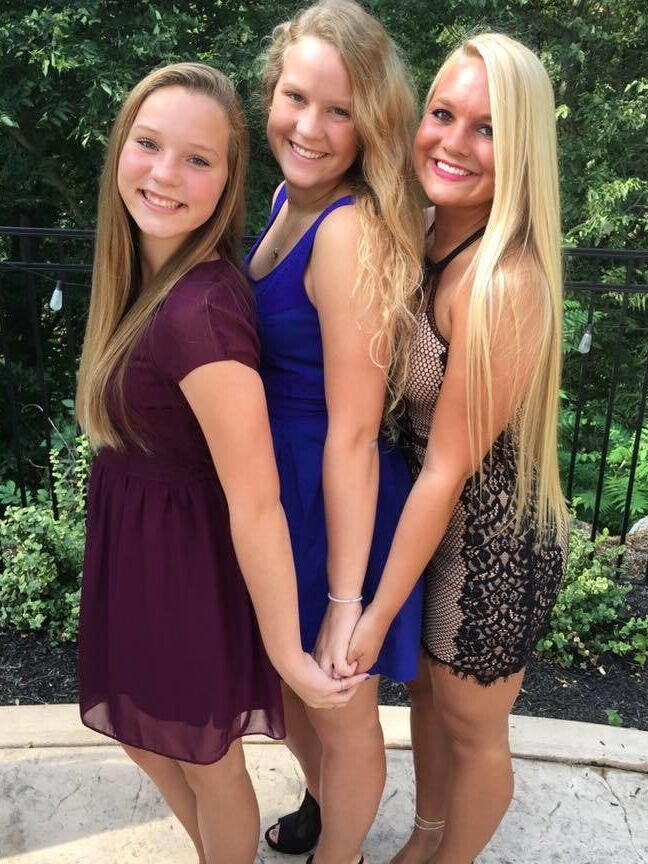 Hot Milf with Daughters for Your Comments