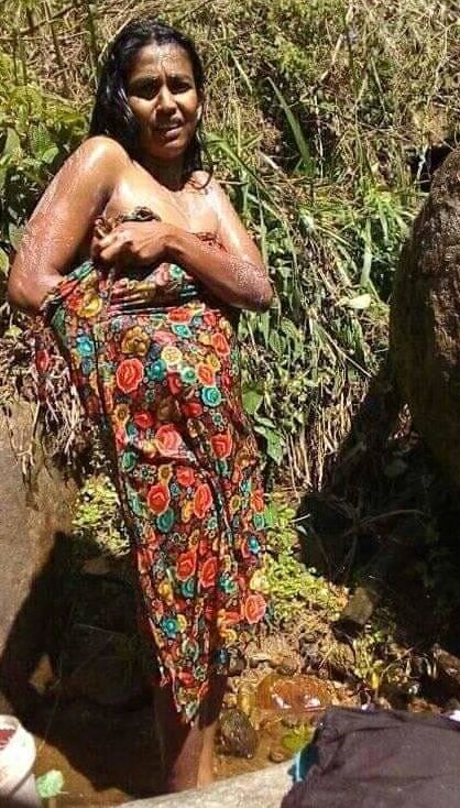 sri lankan wife public bath