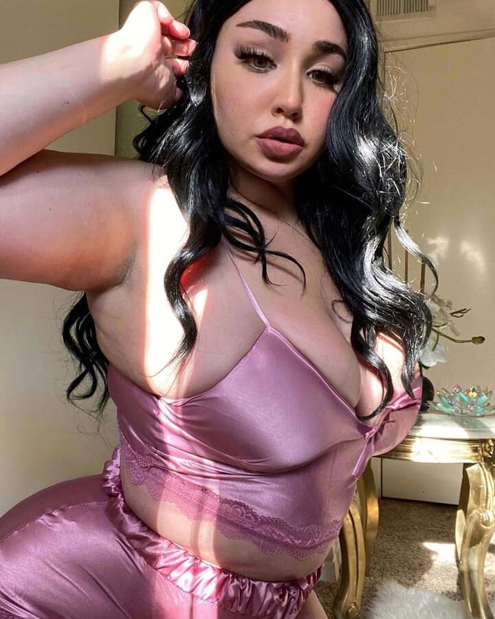 Chubby big titties