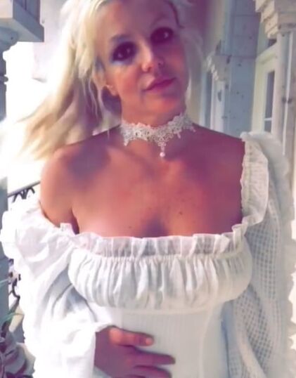 britney spears social media