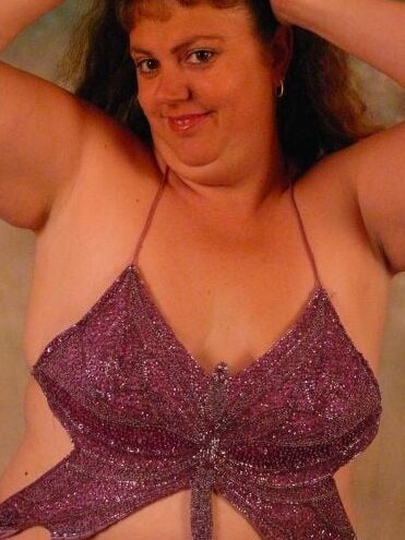 Skanky BBW Helena exposed