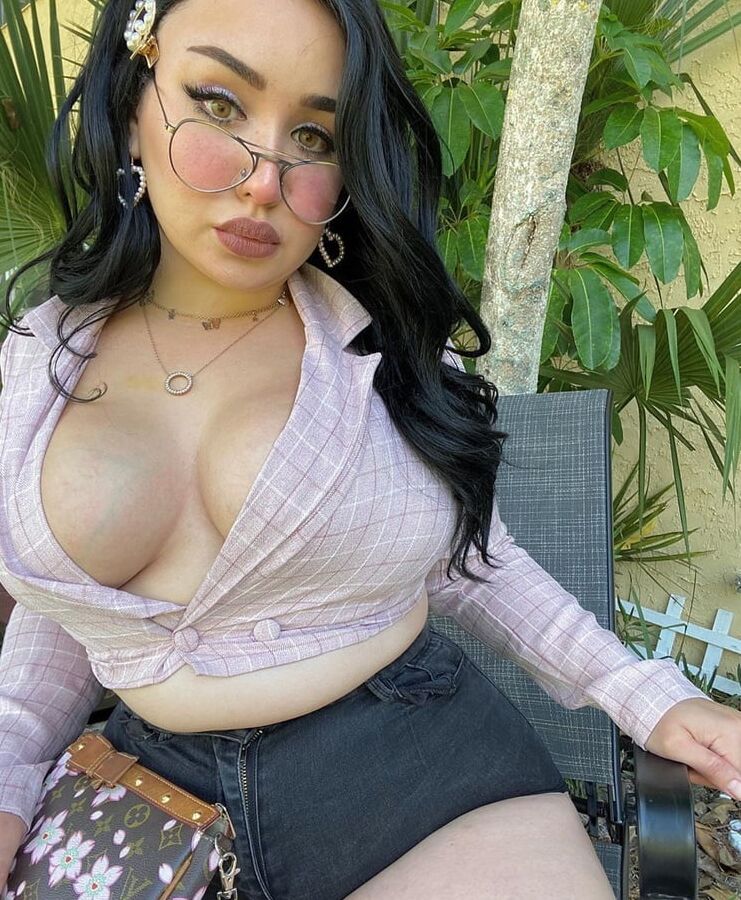 Chubby big titties