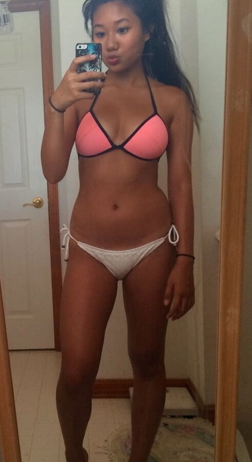 Fit &amp; Ripped Asian Chicks