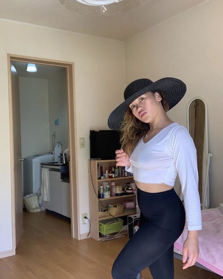 Japanese IG attention whore