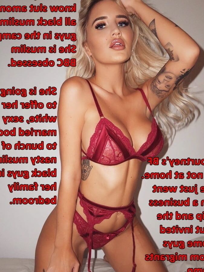 I am here to expose my slutty pics for you to degrade me an