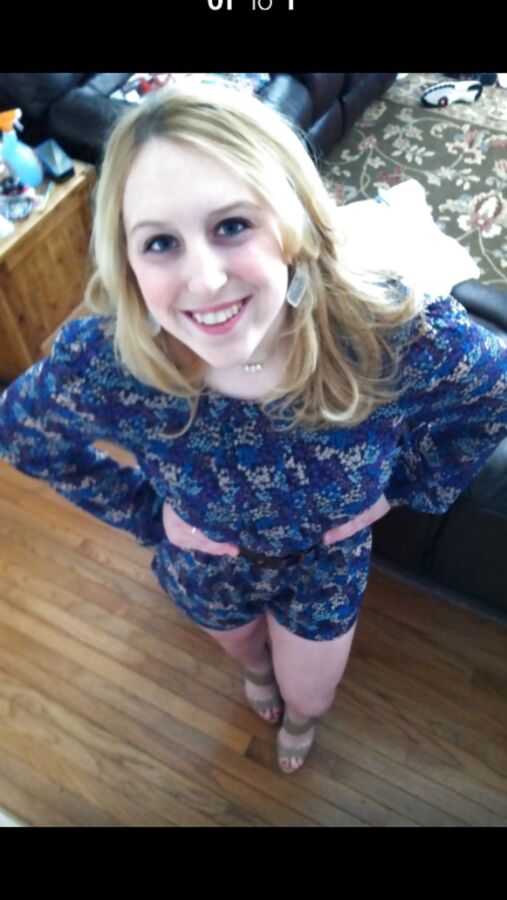 UK slut Annie showing off