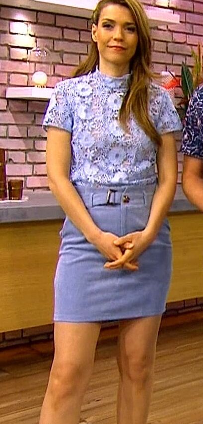 Leggy German TV Milf Annett Moeller