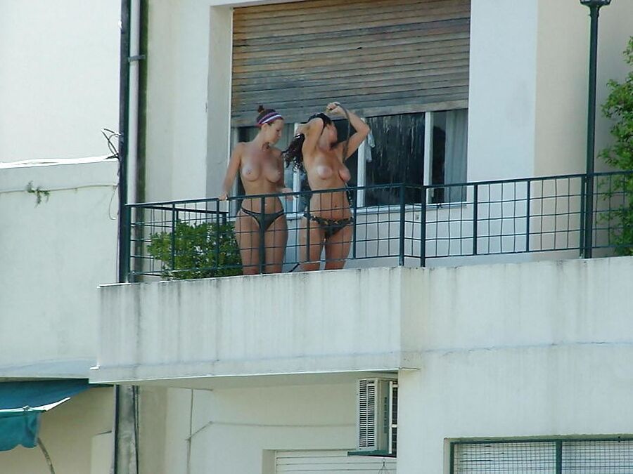 Balcony Babes