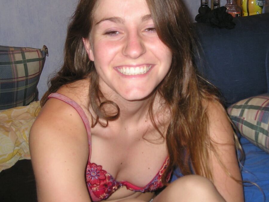 Cute hairy GF