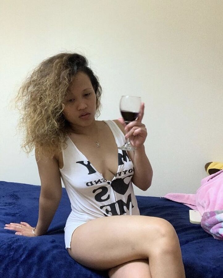 Japanese IG attention whore
