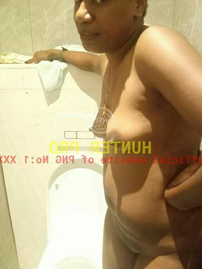 PNG FF Lesbians