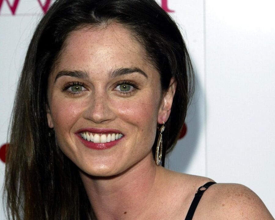 Celebrity Hot - Robin Tunney
