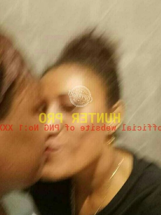 PNG FF Lesbians