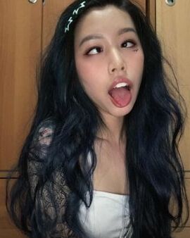 Asian ahegao