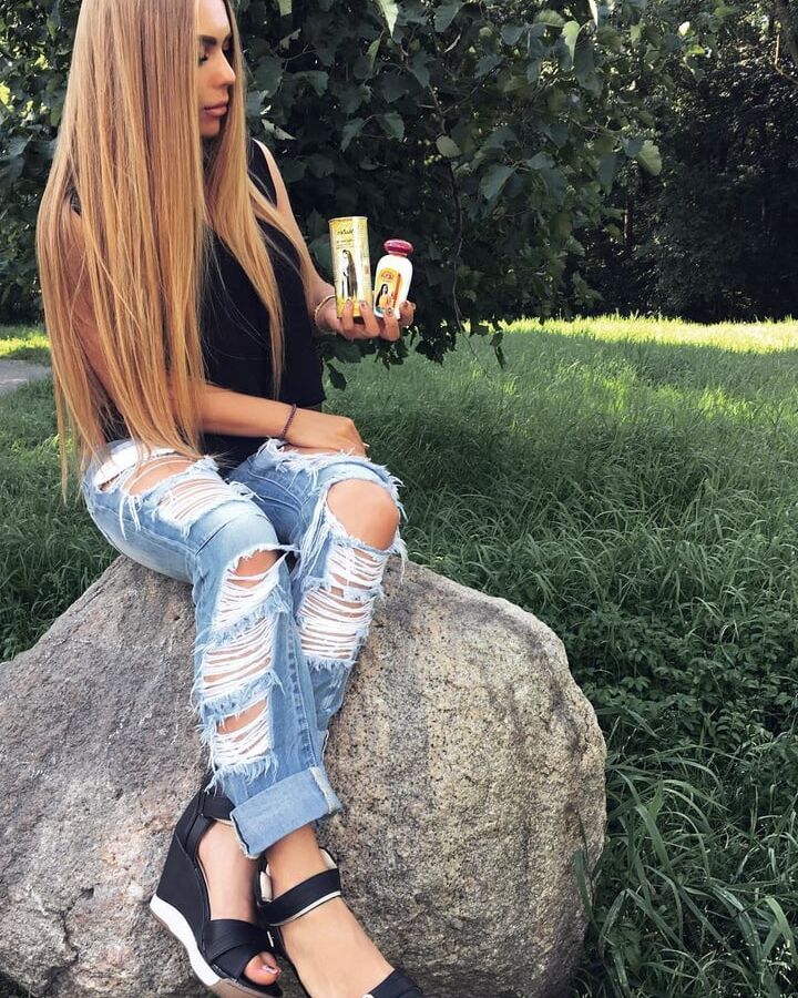 Sexy Russian blogger Karina kross