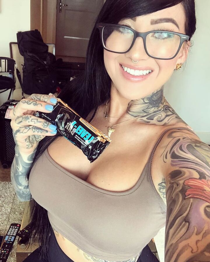 tattoo fitness bombshell