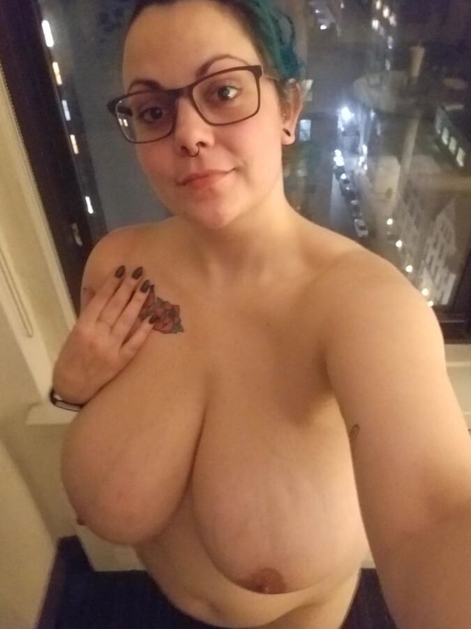 Sexy as fuck Chunky Slut with HUGE Tits