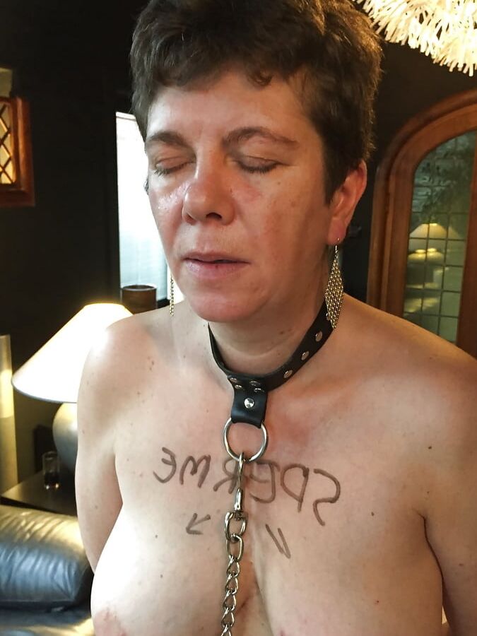 French Sluts Notepad (Body Writing)