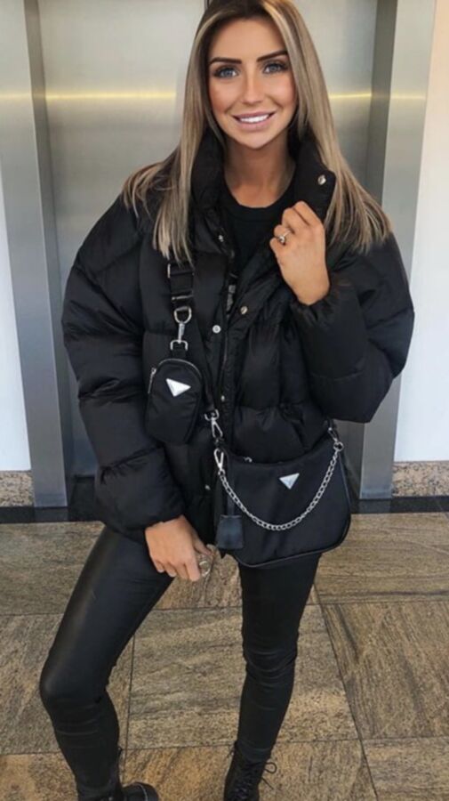 Gorgeous blonde slut Abbey