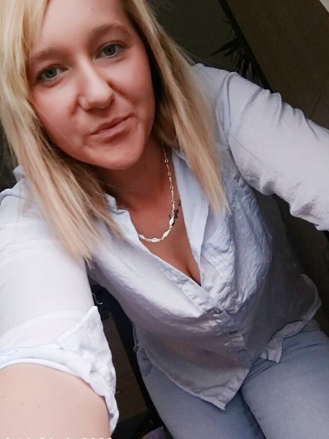 Geile Polennutte Karolina