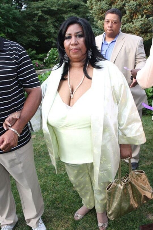 Bbw mix (Dressed celeb)